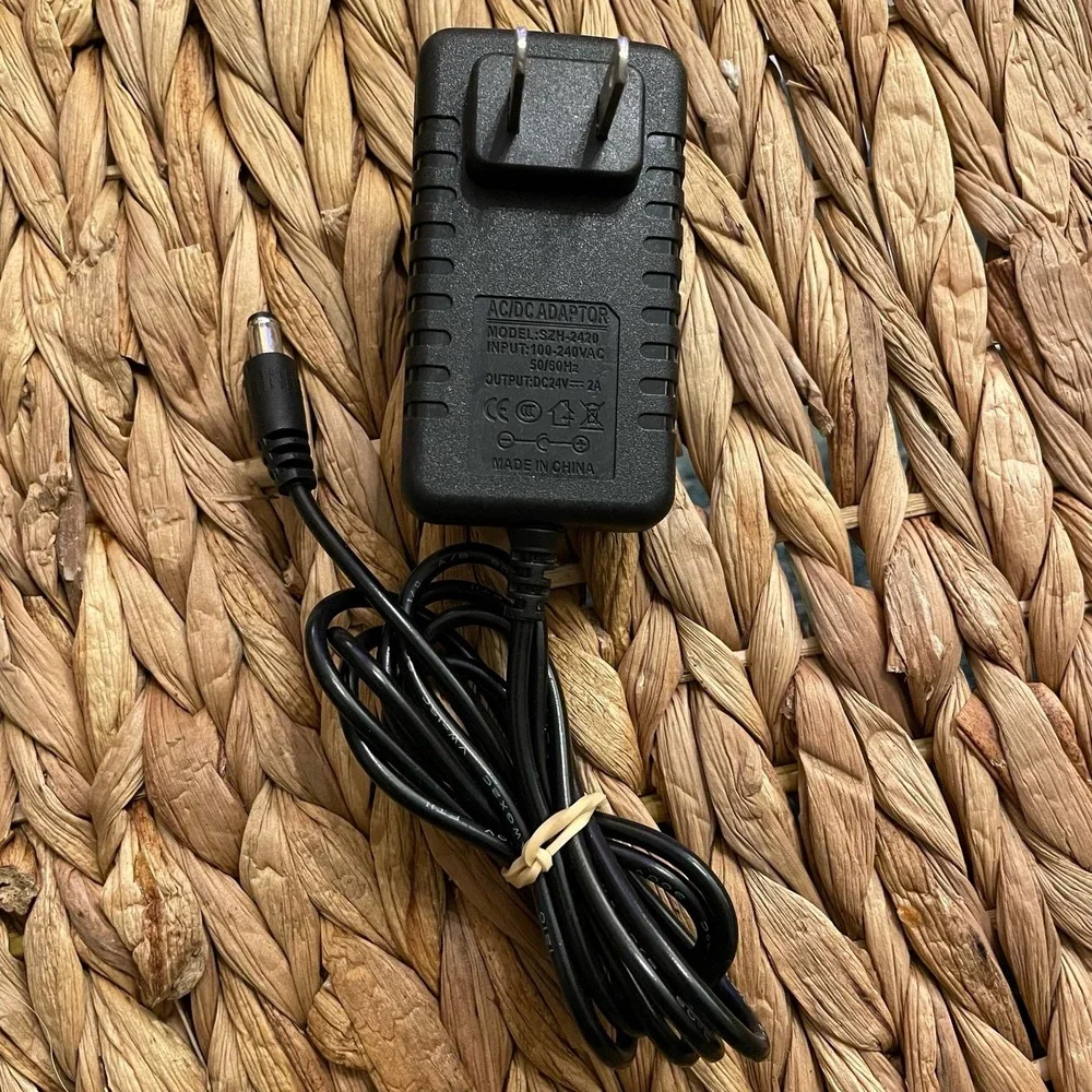 ✅SZH-2420 AC DC Adapter Power Supply 24V 2A Center Positive Charger #️⃣0550
